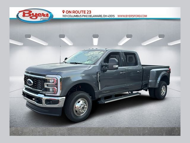 New 2026 Ford F350 XLT w/ XLT Premium Package AWD/4WD image 1