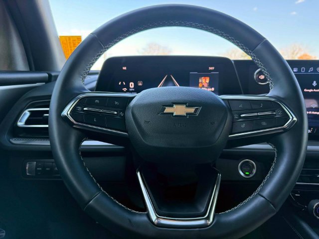 Used 2024 Chevrolet Traverse LS AWD/4WD image 20