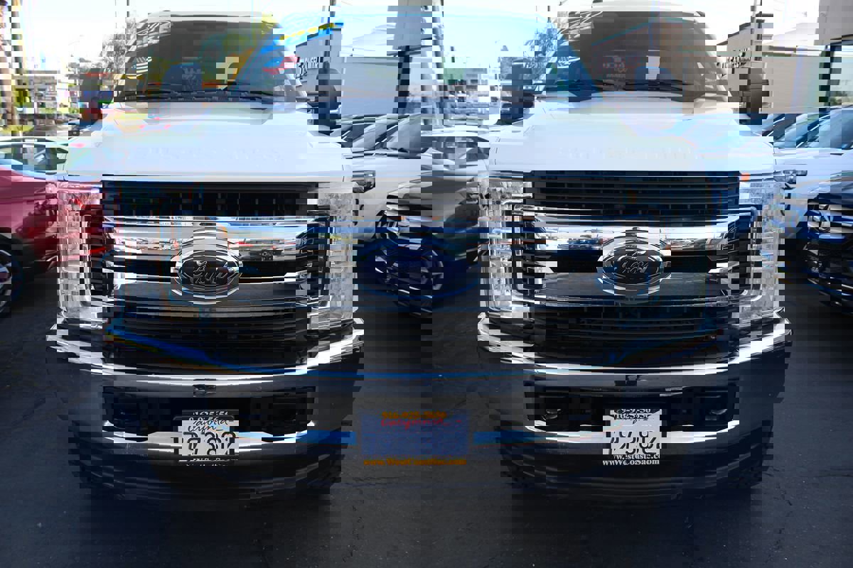 Used 2017 Ford F250 XLT image 9