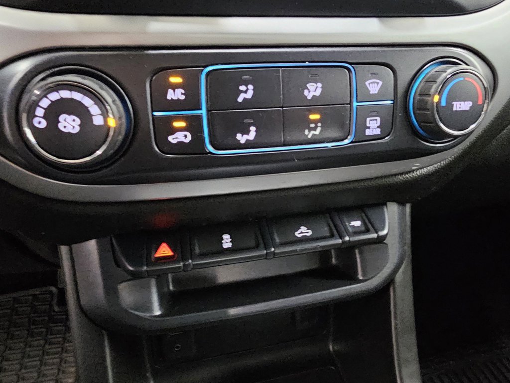 Used 2017 Chevrolet Colorado LT w/ LT Convenience Package AWD/4WD image 18