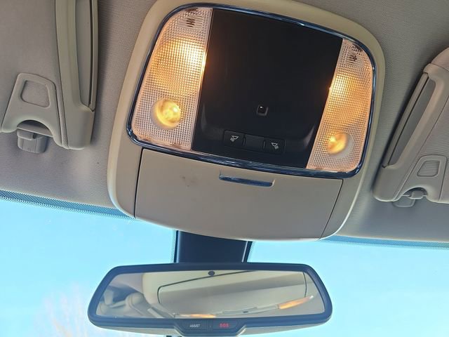 Used 2017 Chrysler 300 Limited image 24