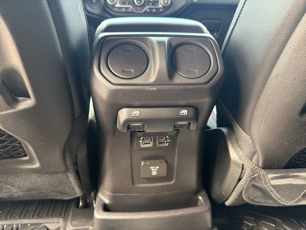 Used 2018 Jeep Wrangler Unlimited Rubicon image 11