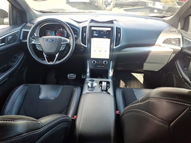 Used 2023 Ford Edge ST image 10