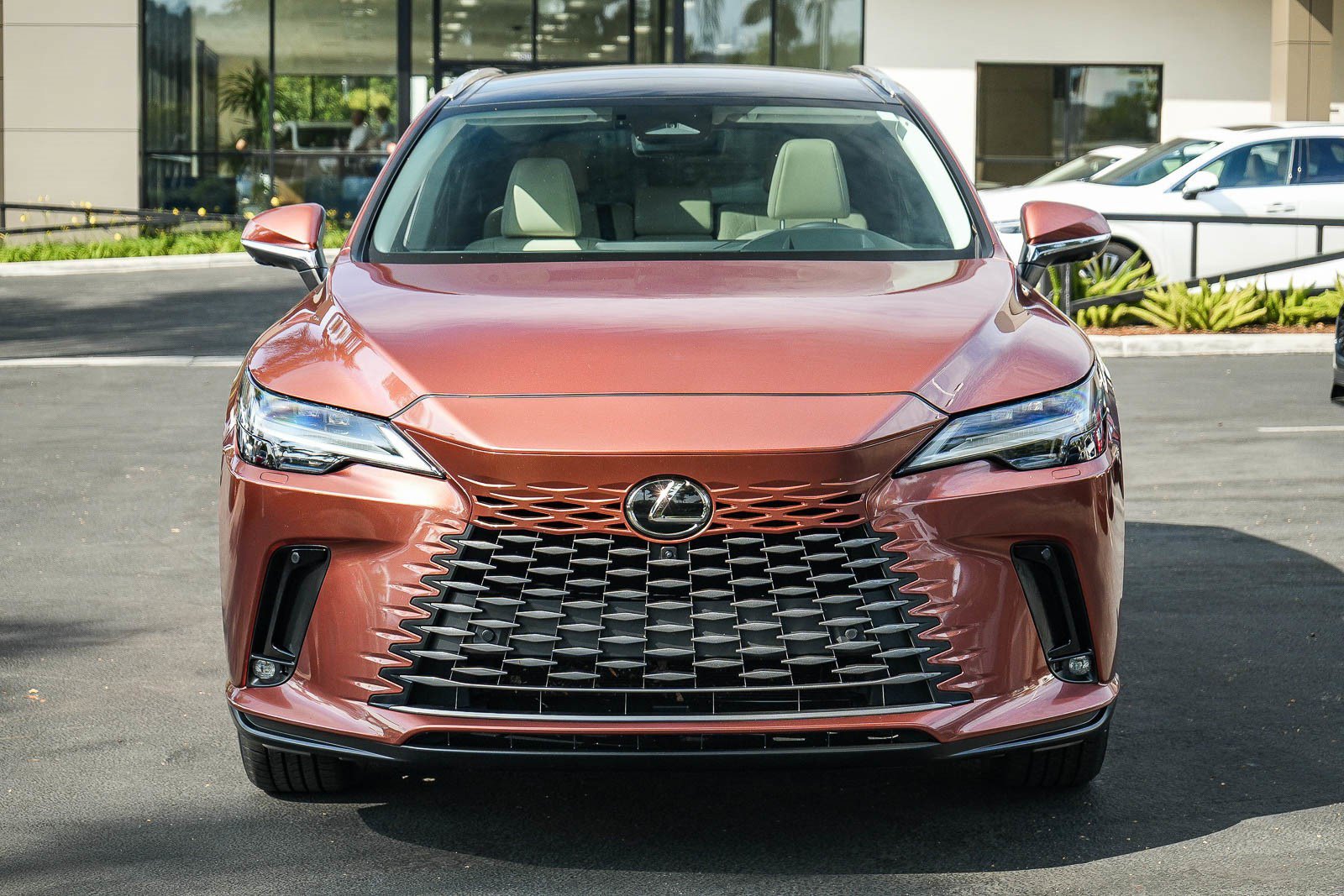Certified 2024 Lexus RX 350 FWD w/ Convenience Package image 2