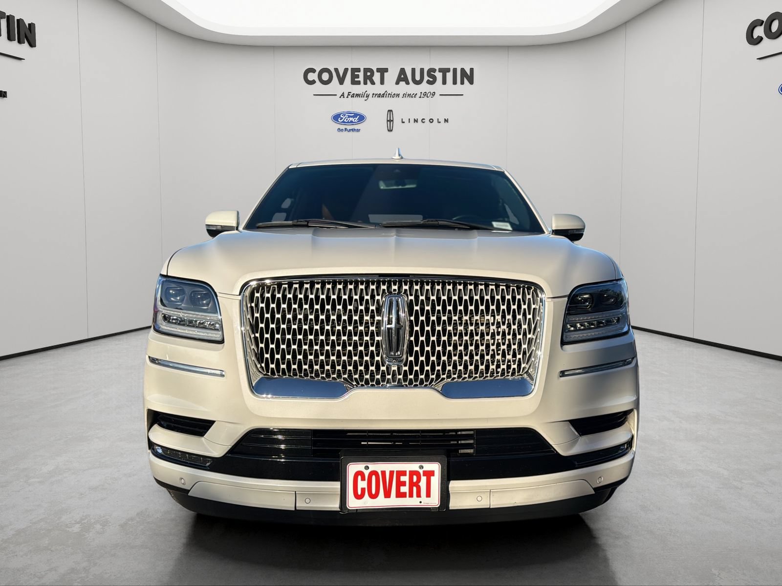 Used 2021 Lincoln Navigator L Reserve AWD/4WD image 8