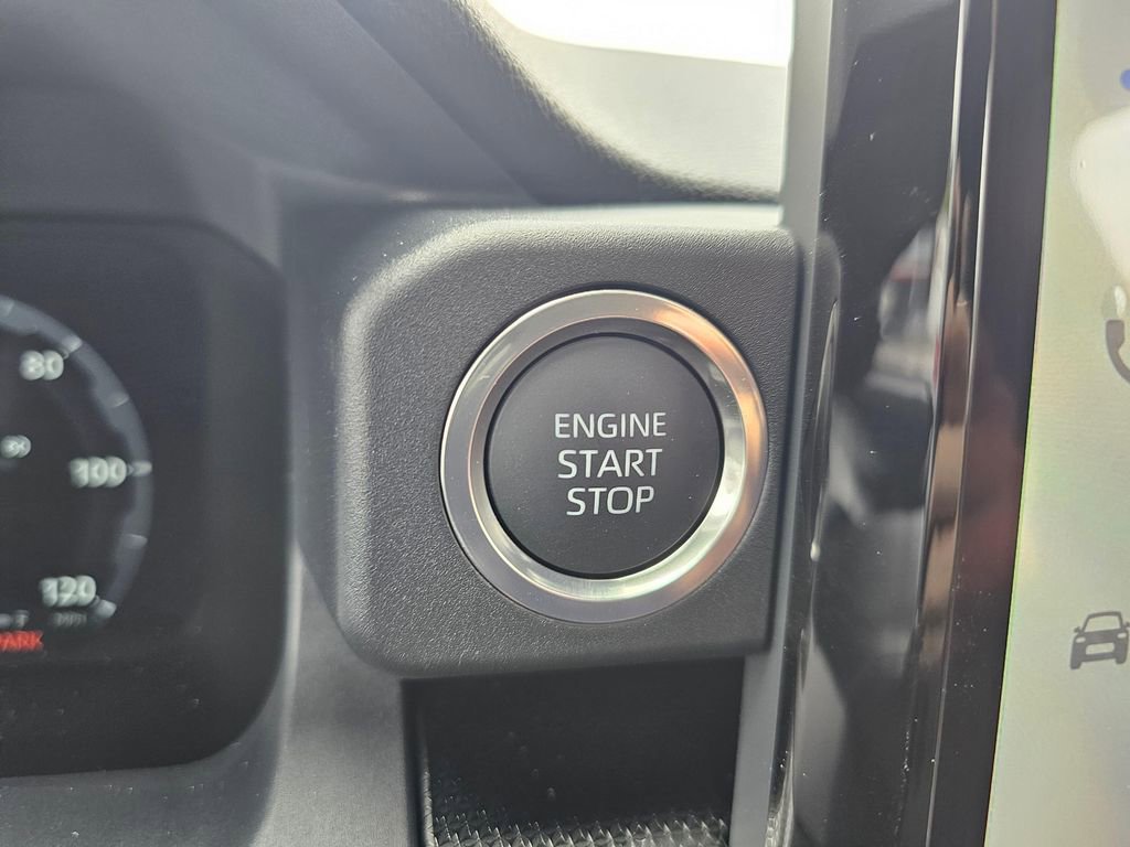 New 2026 Toyota 4Runner Limited AWD/4WD image 32