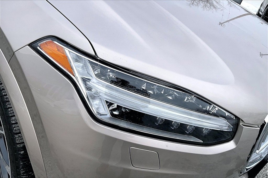 Used 2023 Volvo XC90 B6 Plus w/ Protection Package Premier image 33