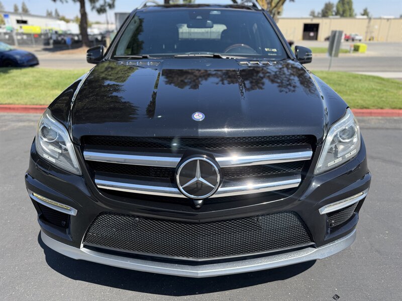 Used 2015 Mercedes-Benz GL 63 AMG 4MATIC image 3