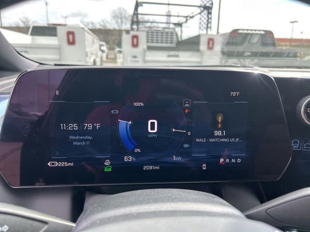 New 2026 Chevrolet Equinox EV LT image 20