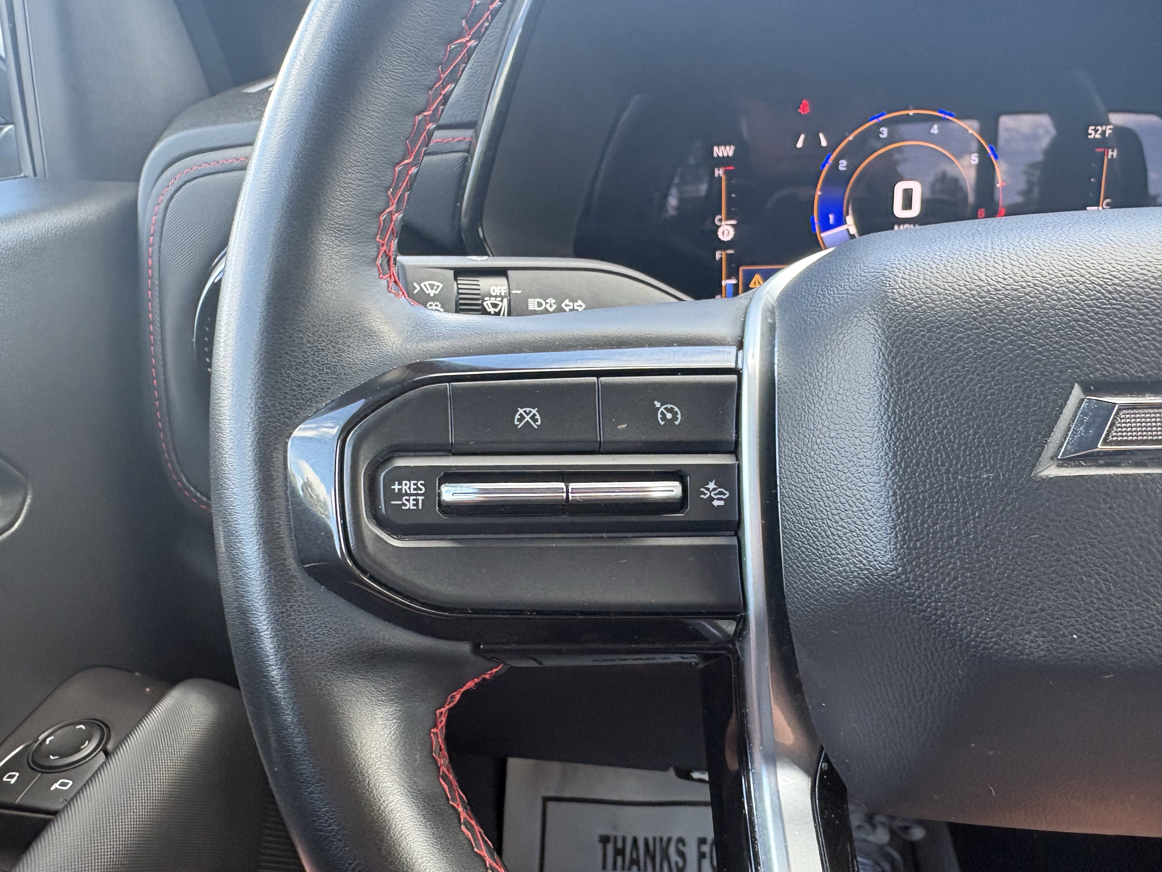 Used 2023 Chevrolet Colorado Z71 AWD/4WD image 18