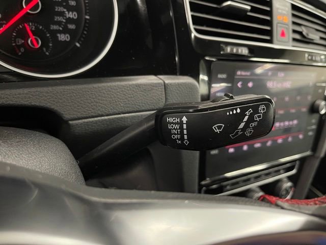 Used 2021 Volkswagen GTI SE FWD image 18