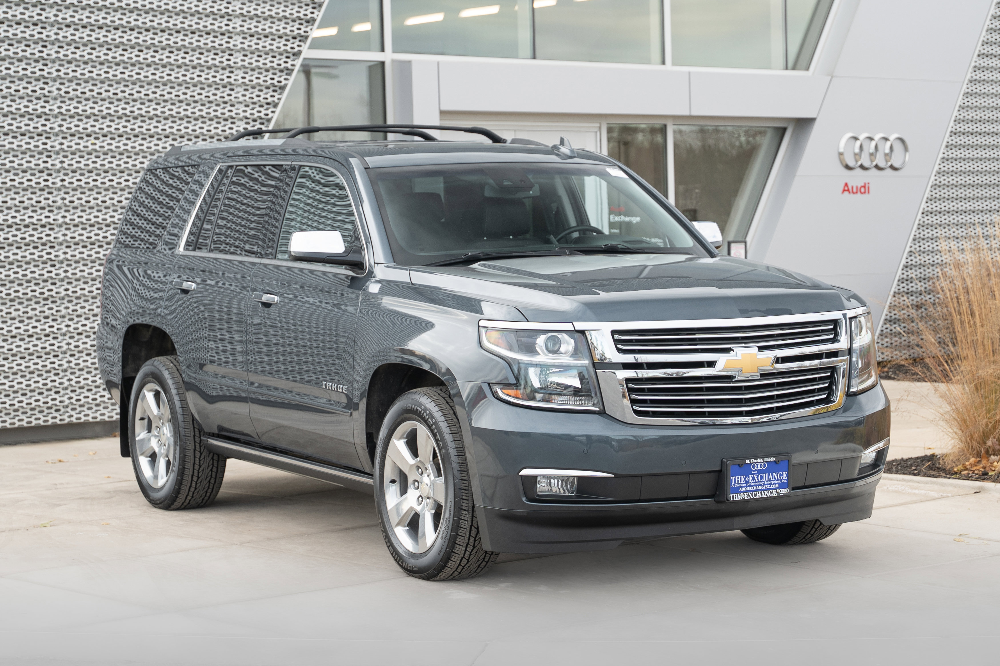 Used 2019 Chevrolet Tahoe Premier image 2