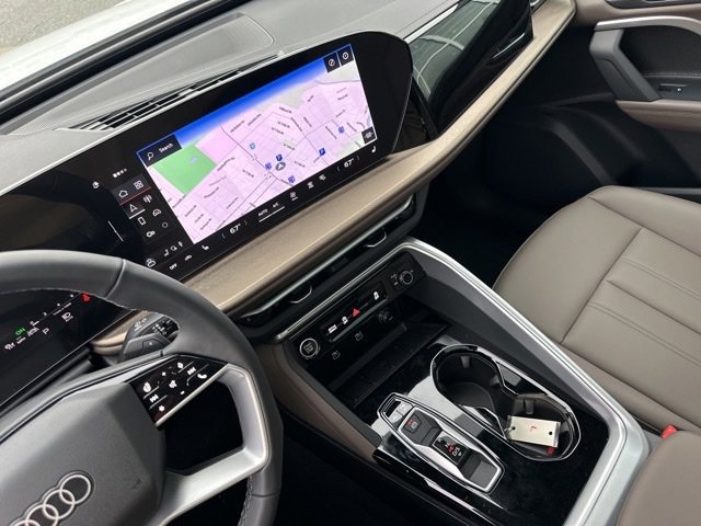 New 2025 Audi Q5 Premium image 28