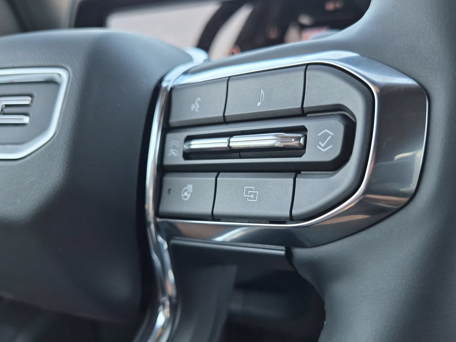 New 2027 GMC Terrain Elevation w/ Elevation Premium Package AWD/4WD image 14