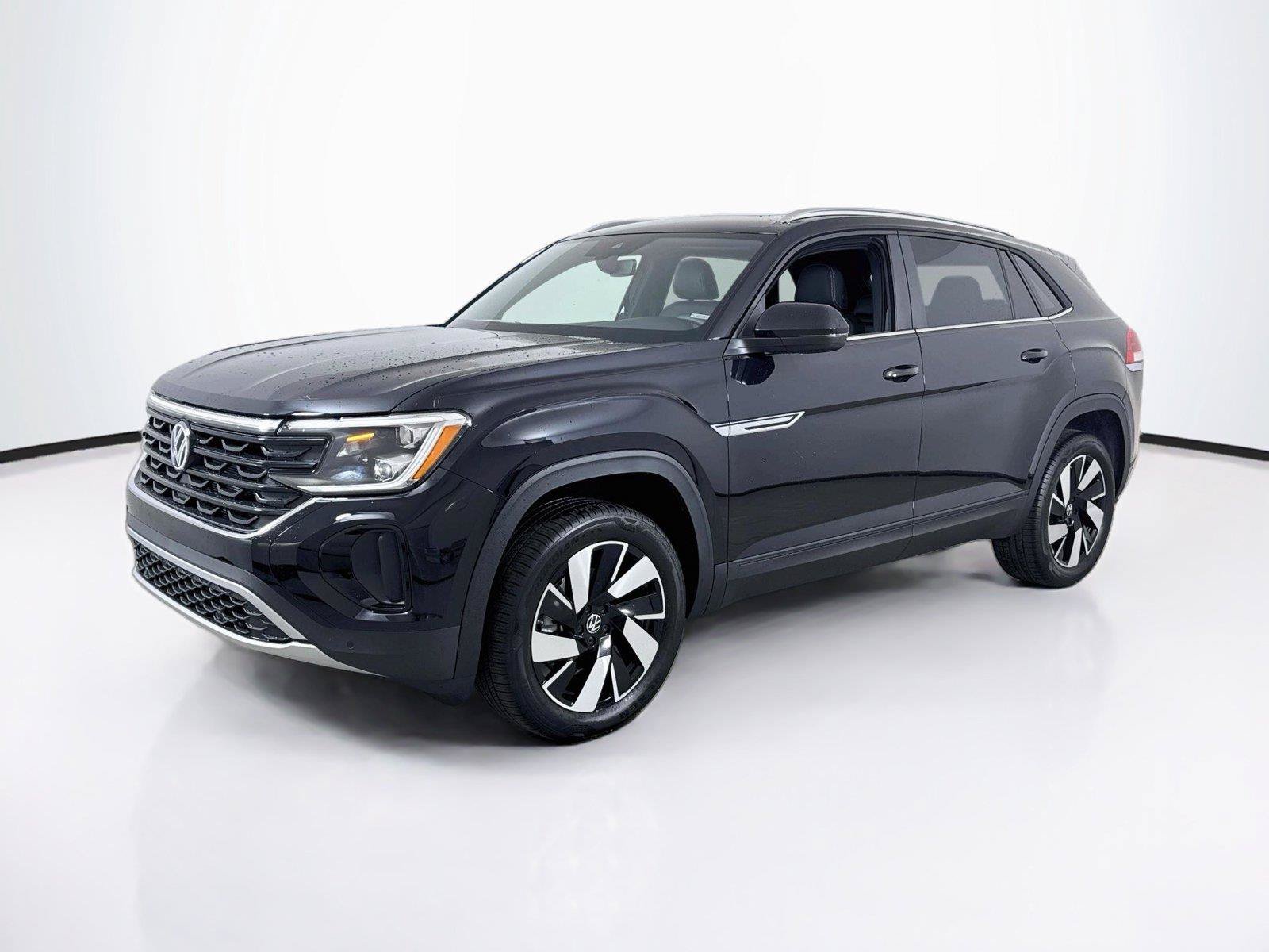 New 2026 Volkswagen Atlas Cross Sport SE FWD image 1