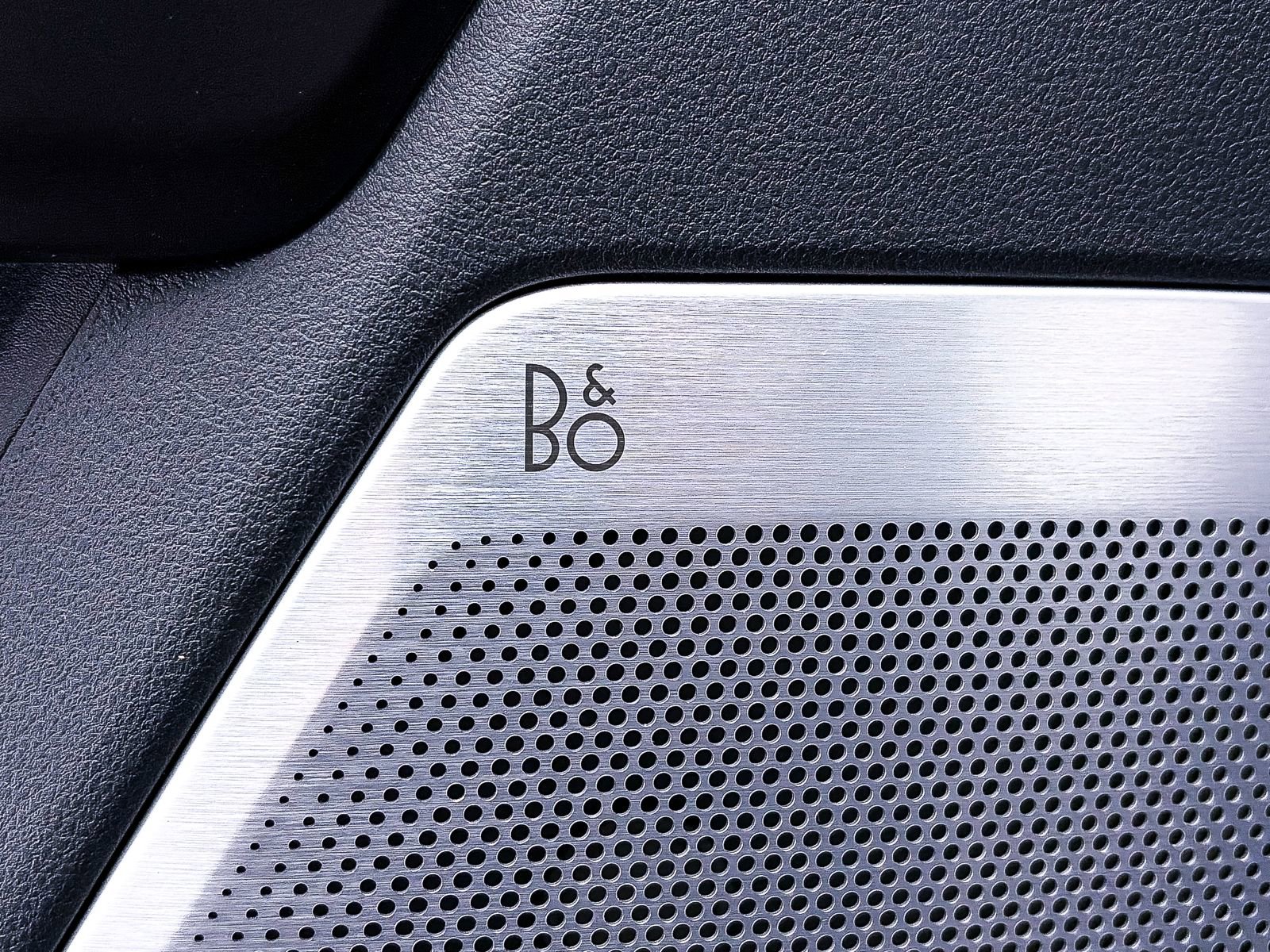 Used 2023 Ford F150 Raptor AWD/4WD image 5