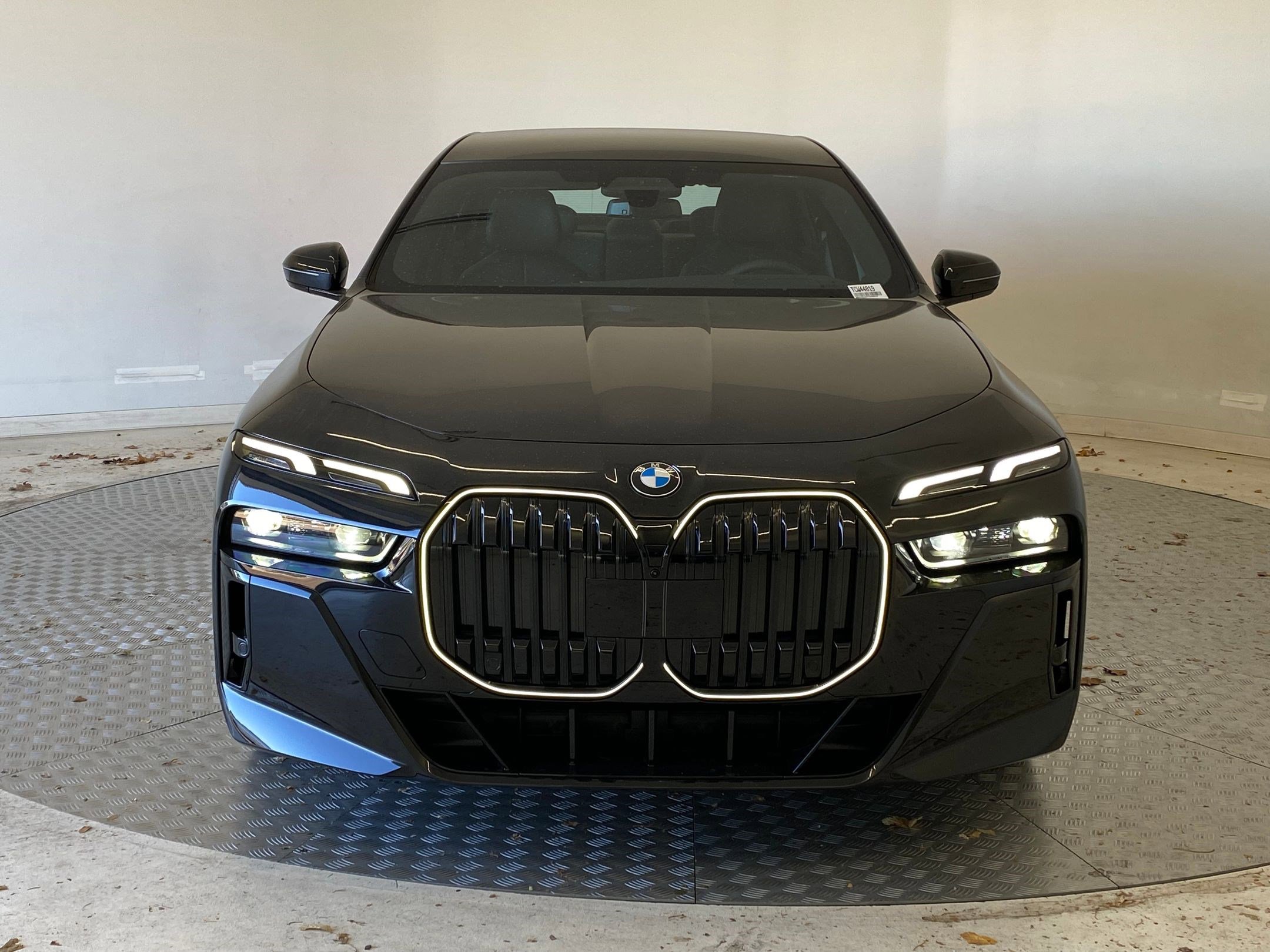 New 2026 BMW 740i xDrive image 5