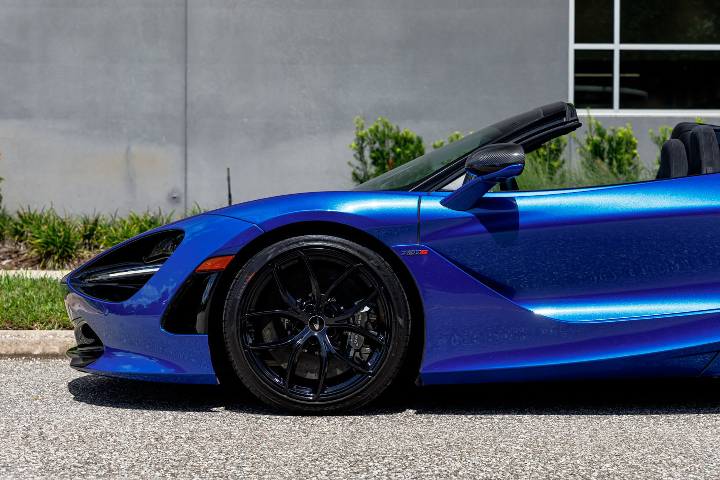 Used 2022 McLaren 720S Luxury RWD image 37