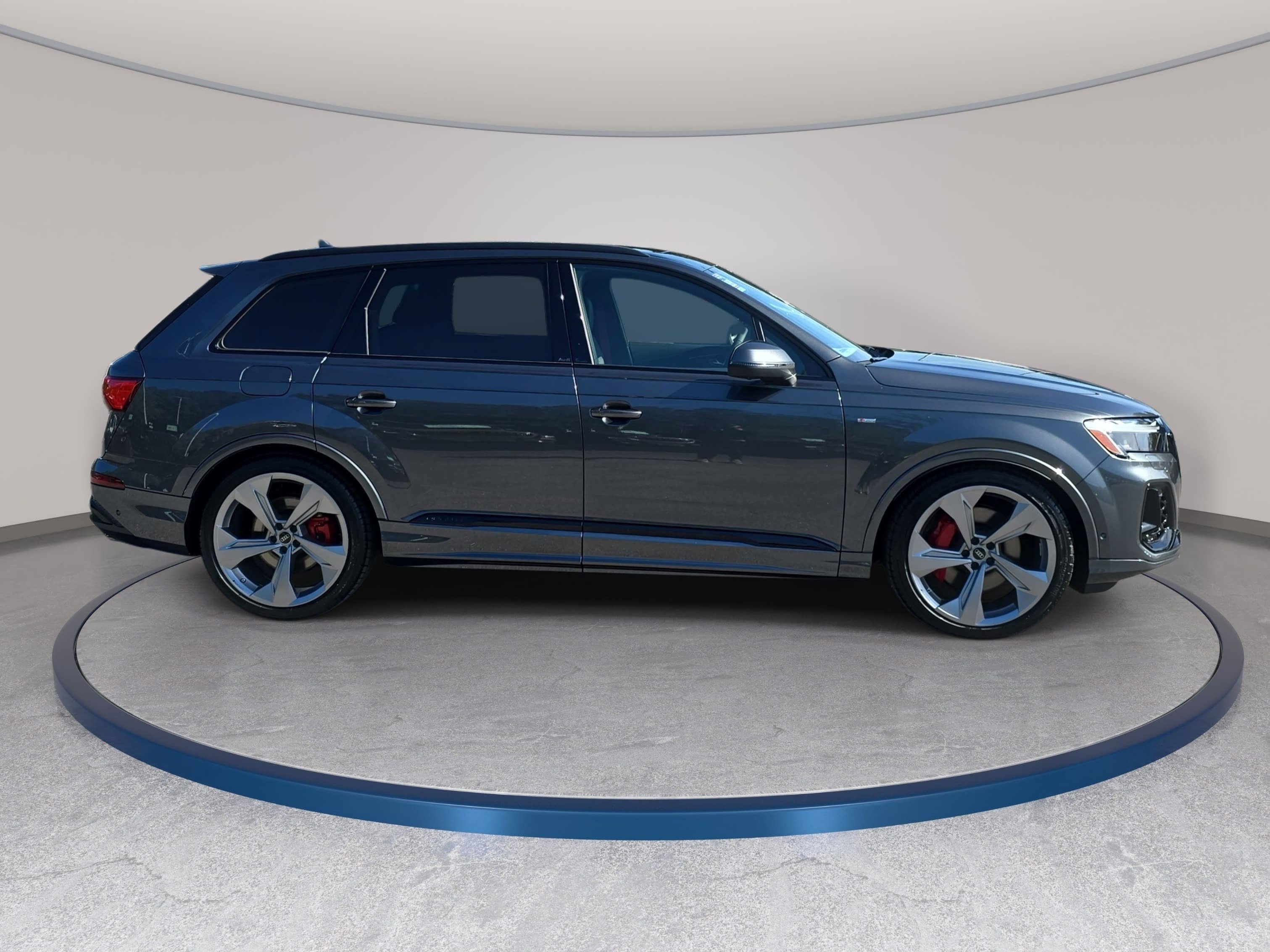 New 2026 Audi Q7 3.0T Prestige image 4