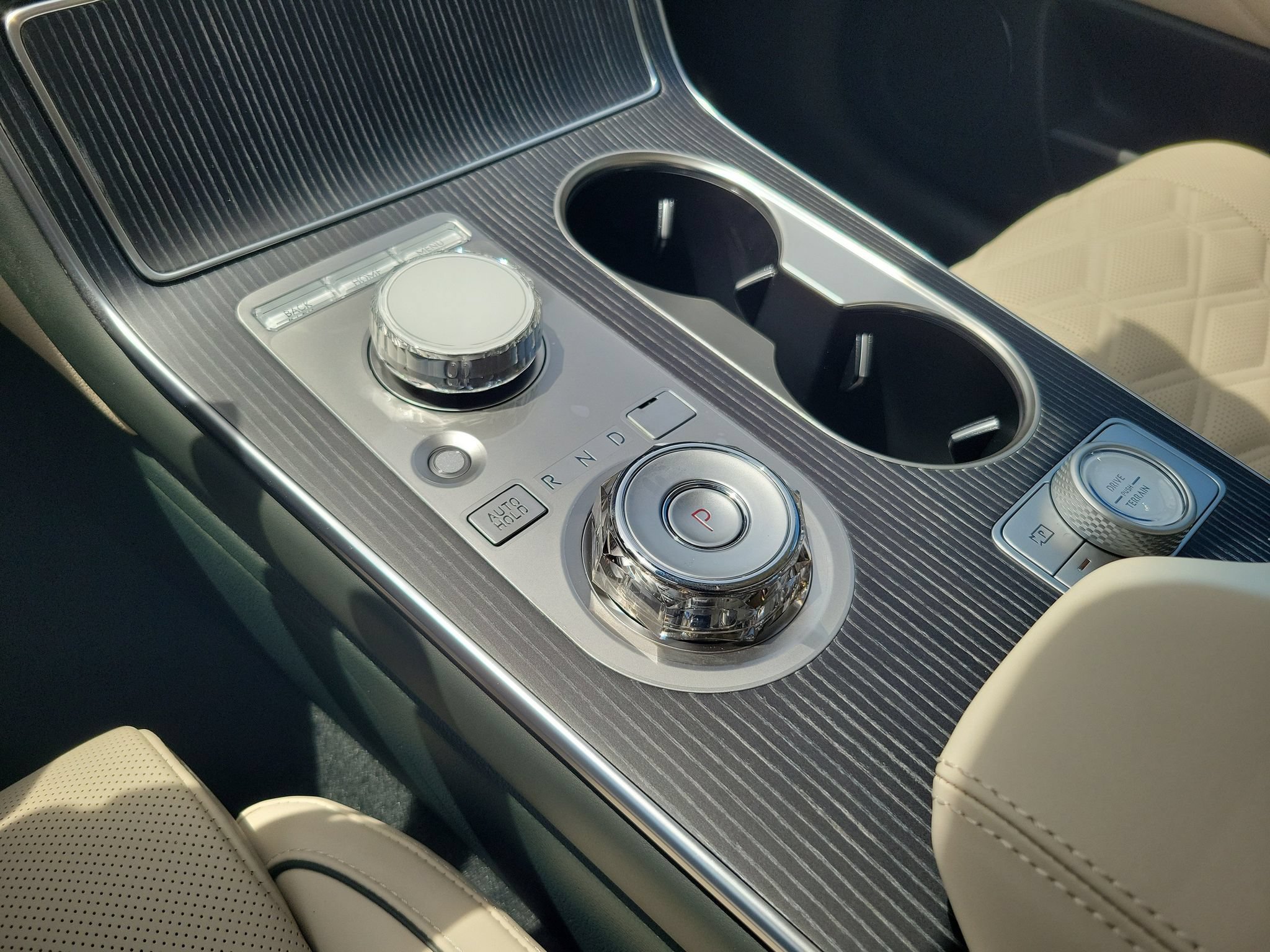 New 2027 Genesis GV80 3.5T e-SC AWD/4WD image 10
