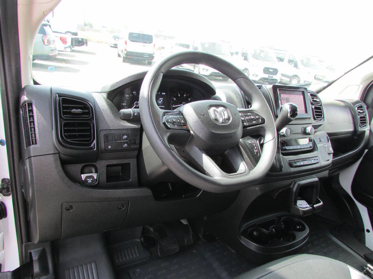 Used 2025 RAM ProMaster 3500 w/ Convenience Group FWD image 12