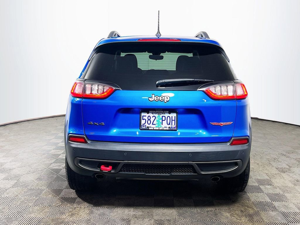 Used 2019 Jeep Cherokee Trailhawk image 6