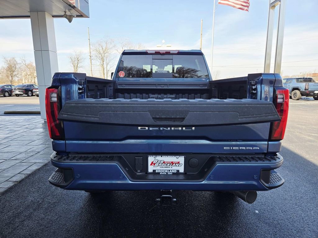 New 2026 GMC Sierra 2500 Denali w/ Denali Reserve Package image 14