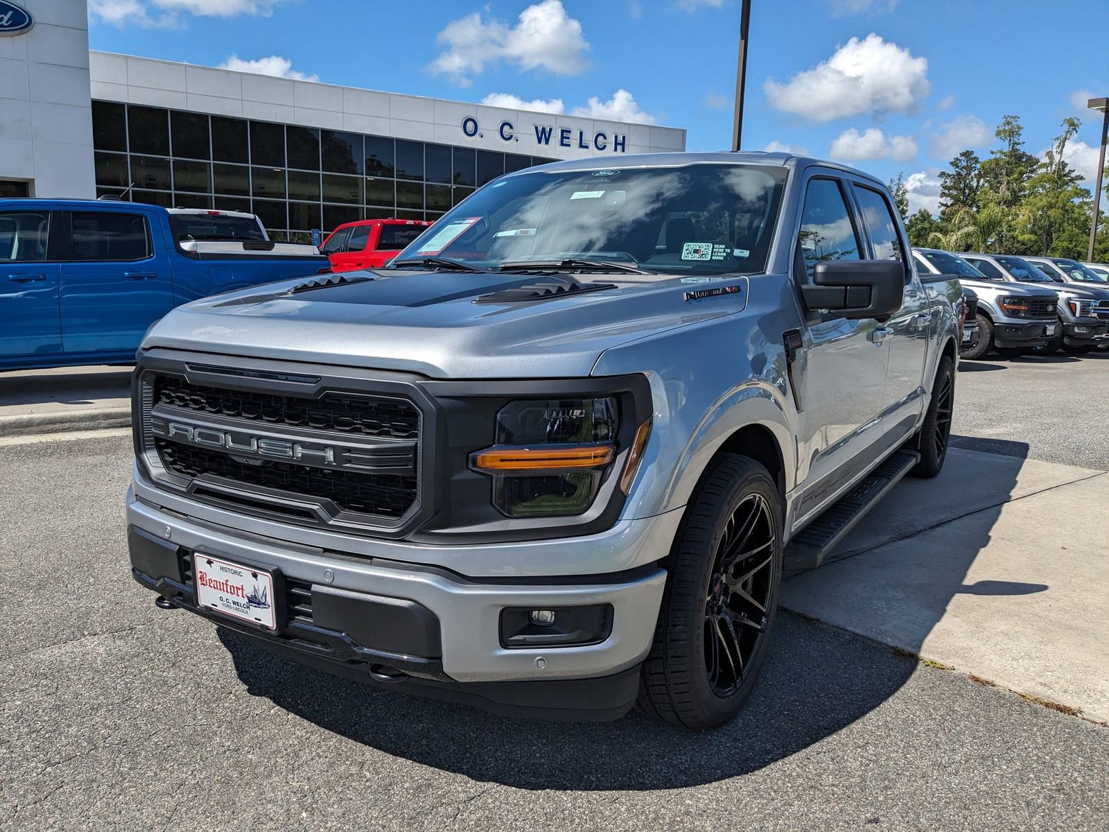 New 2025 Ford F150 XLT w/ Equipment Group 302A MID AWD/4WD image 8