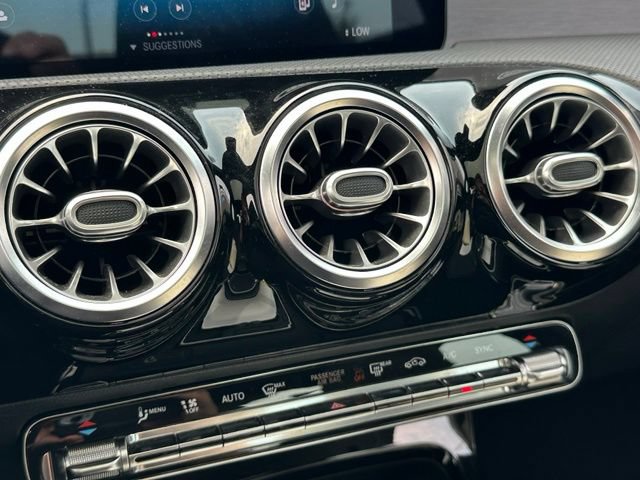Certified 2021 Mercedes-Benz CLA 250 4MATIC image 24