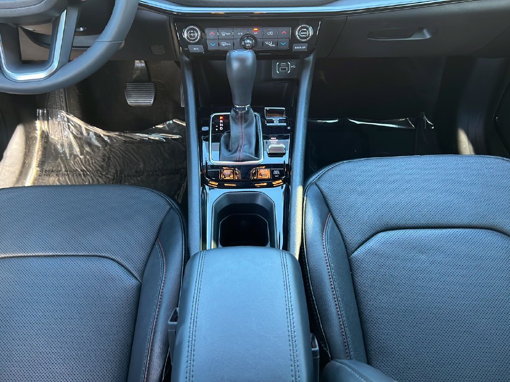 Used 2023 Jeep Compass Trailhawk w/ Trailhawk Elite Group AWD/4WD image 15