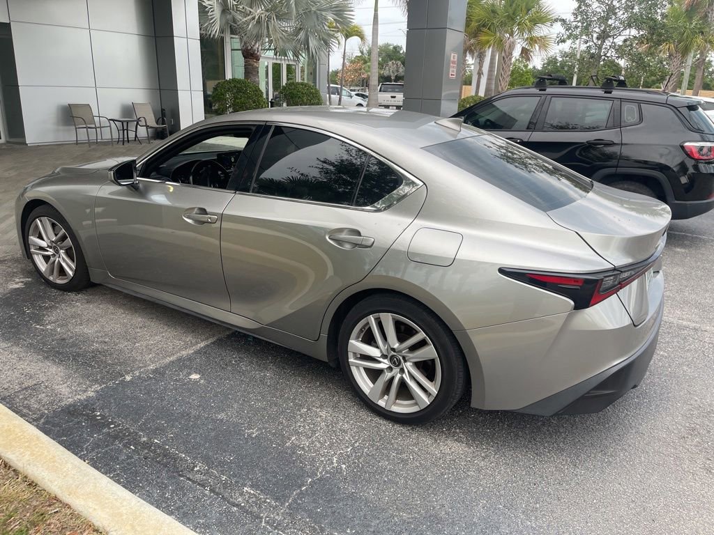 Used 2022 Lexus IS 300 w/ Accessory Package RWD image 4