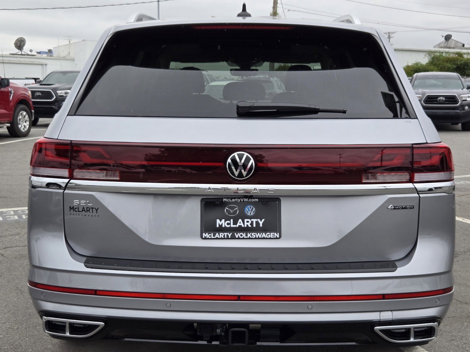 New 2026 Volkswagen Atlas SEL Premium R-Line image 11