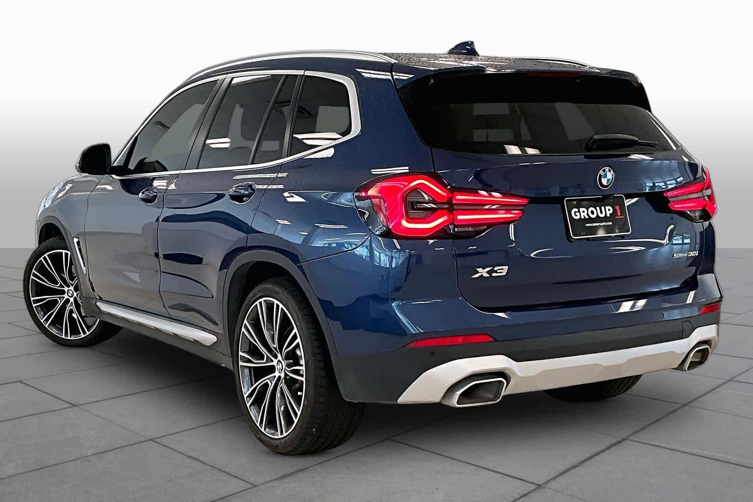 Used 2024 BMW X3 sDrive30i w/ Convenience Package RWD image 11