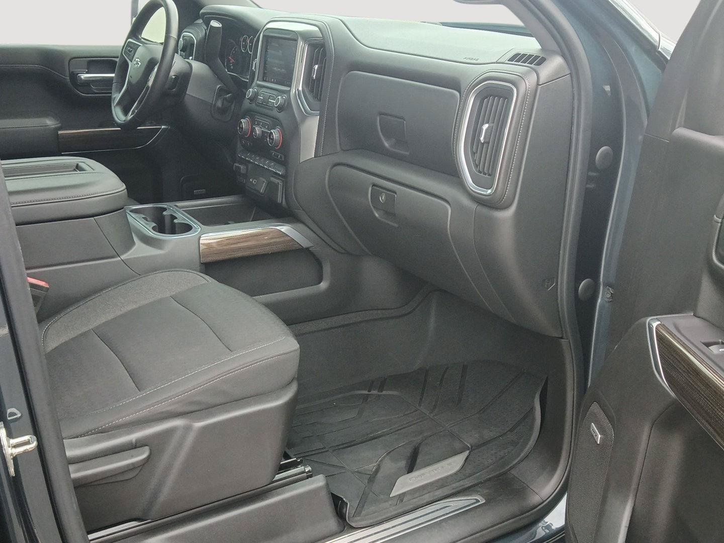 Used 2020 Chevrolet Silverado 1500 RST w/ All-Star Edition AWD/4WD image 32