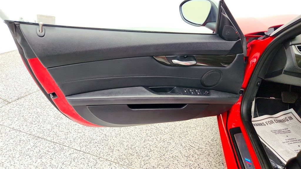 Used 2016 BMW Z4 sDrive35is RWD image 11