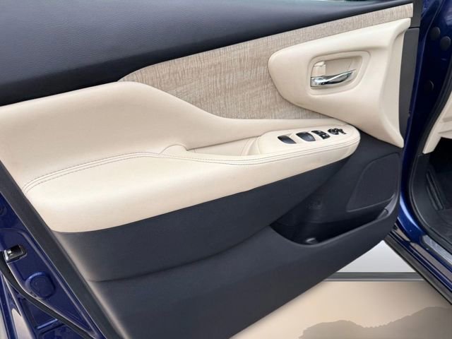 Used 2022 Nissan Murano SV image 20