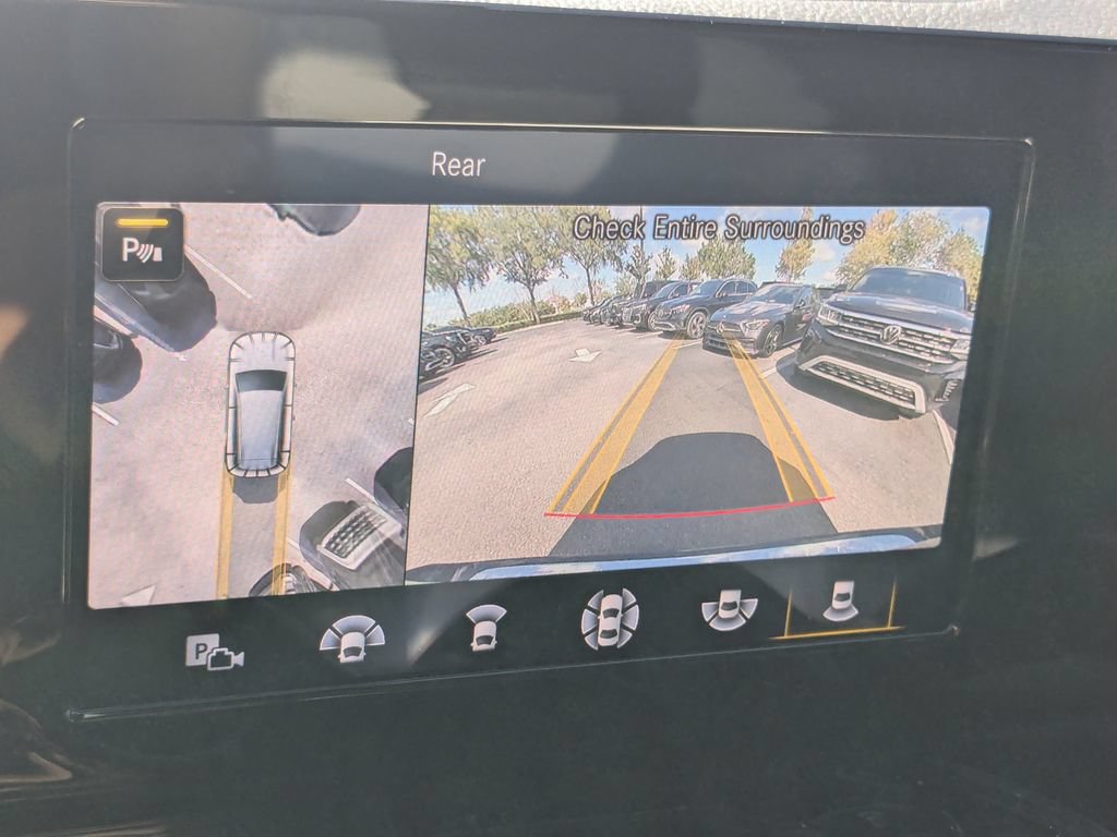 Certified 2023 Mercedes-Benz GLB 250 image 9