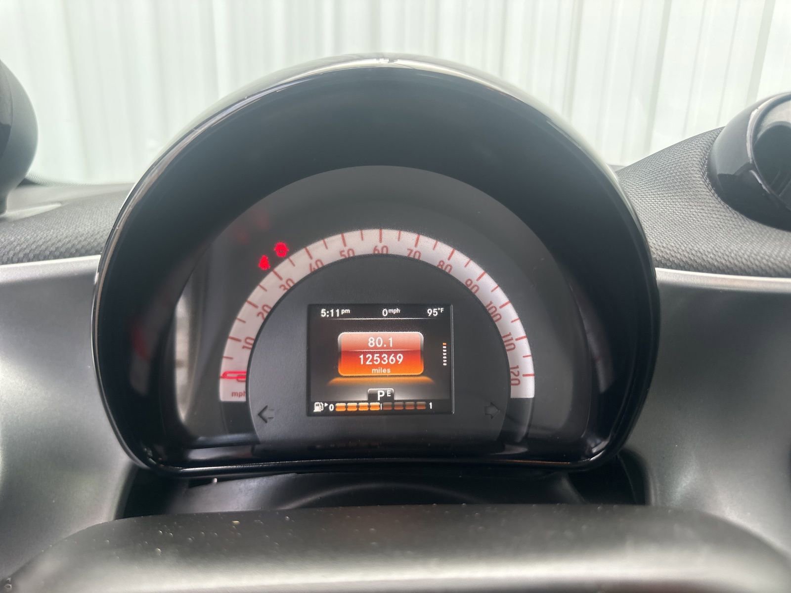 Used 2016 smart fortwo Prime RWD image 16