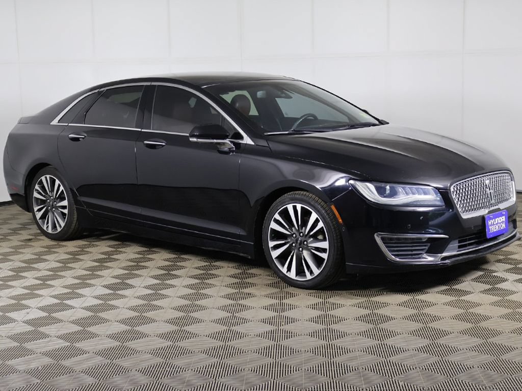 Used 2017 Lincoln MKZ Reserve w/ Technology Package AWD/4WD image 2