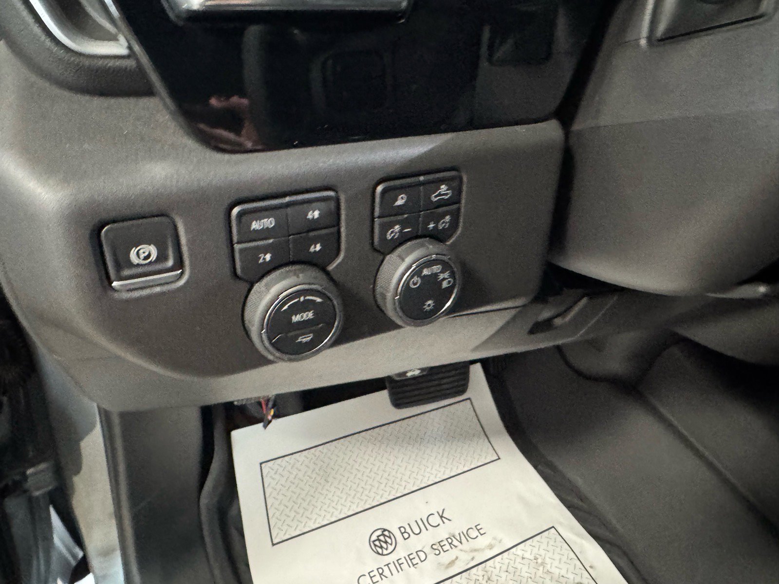 Used 2025 Chevrolet Silverado 1500 LT w/ All Star Edition Plus image 15