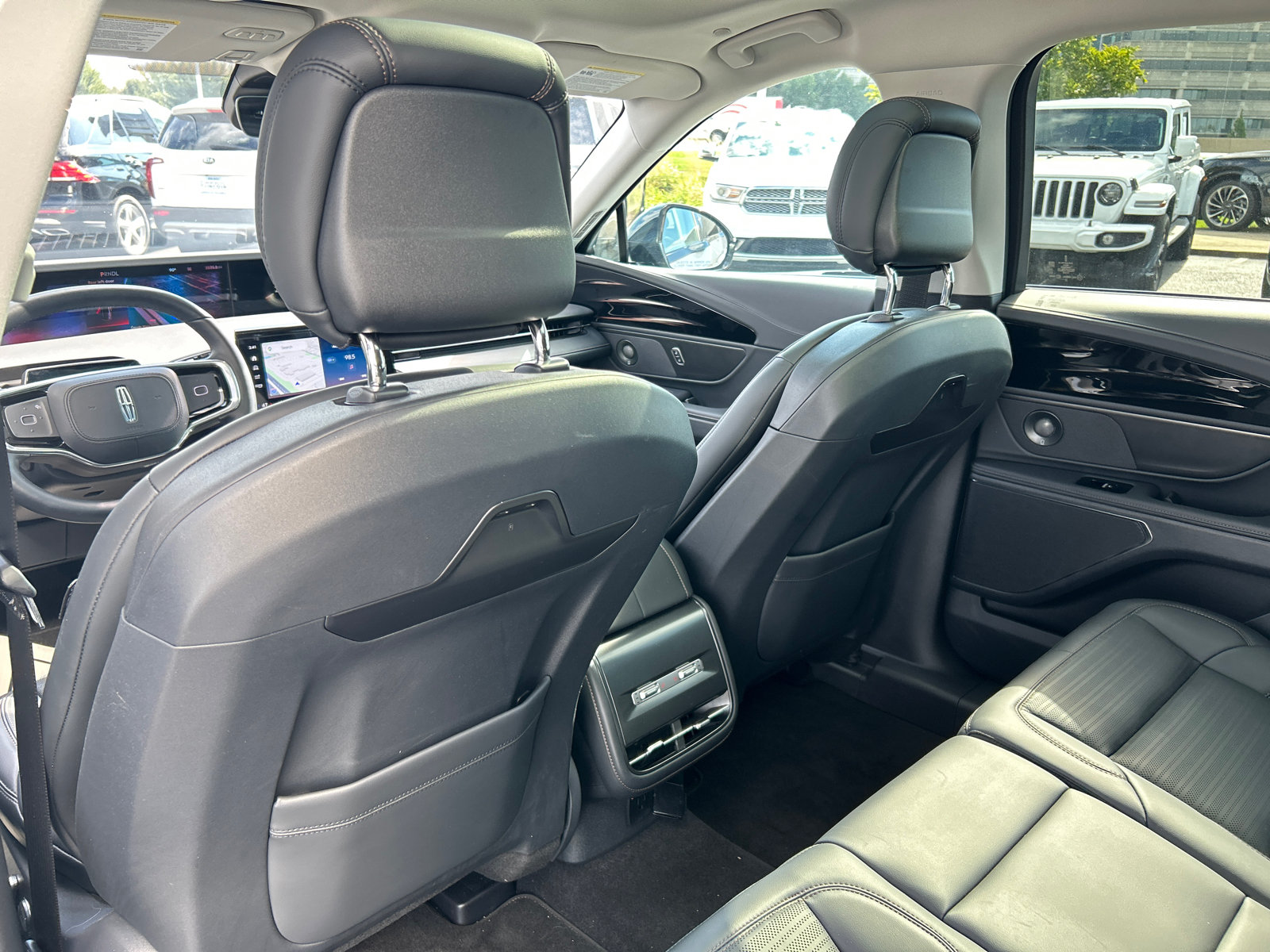 New 2026 Lincoln Nautilus Reserve AWD/4WD image 30