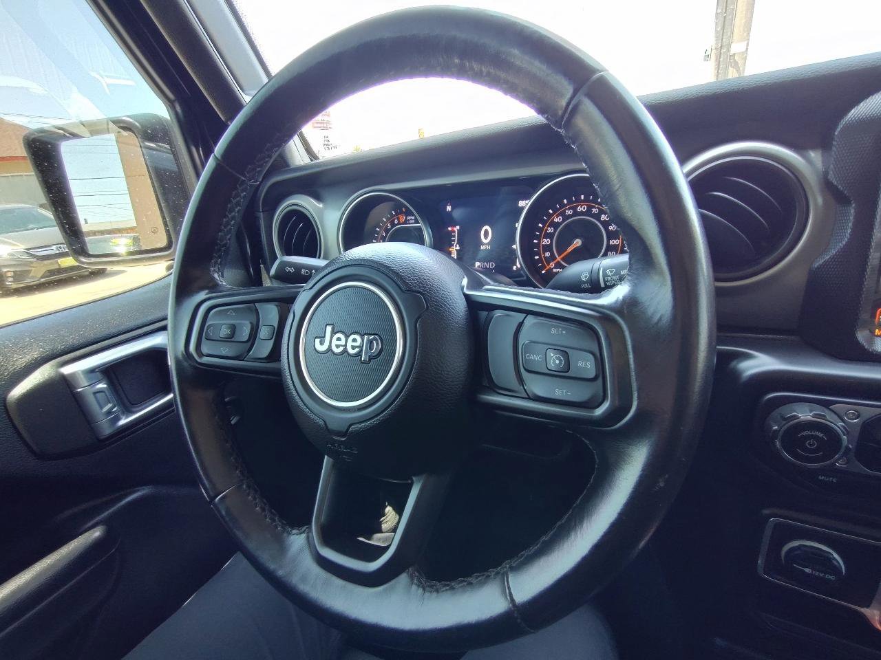 Used 2021 Jeep Gladiator Sport AWD/4WD image 23