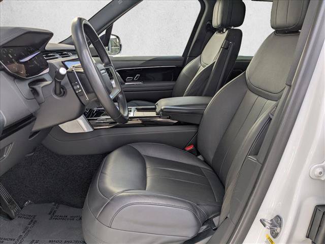 Used 2023 Land Rover Range Rover Long Wheelbase SE AWD/4WD image 17
