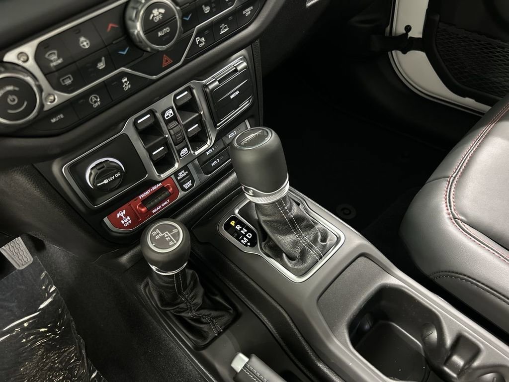 New 2026 Jeep Gladiator Rubicon AWD/4WD image 17