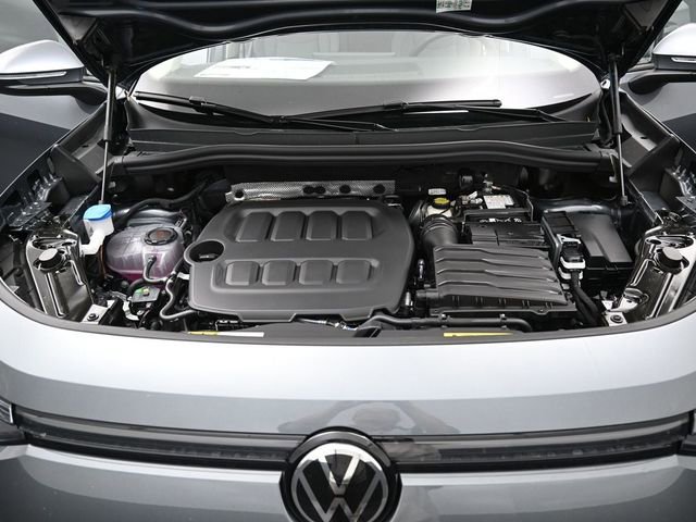 New 2026 Volkswagen Tiguan SE image 15