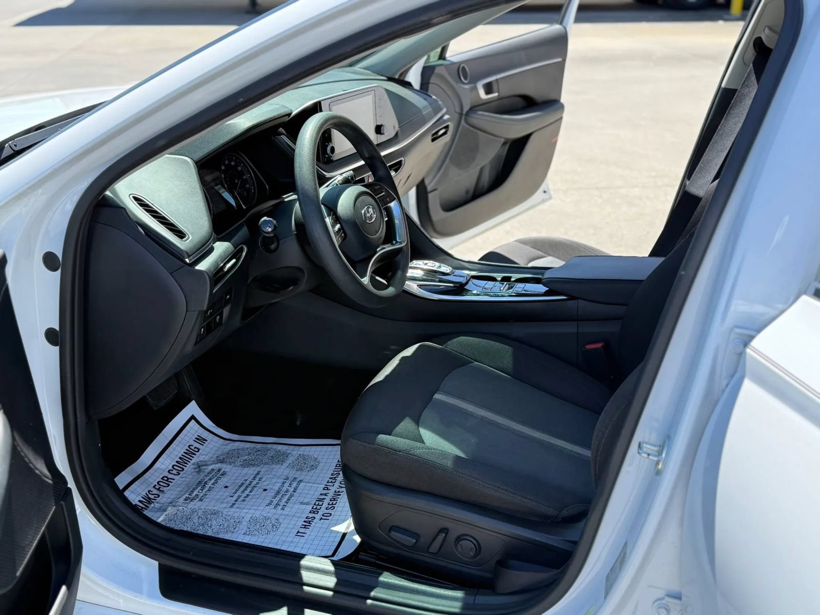 Used 2021 Hyundai Sonata SEL FWD image 16