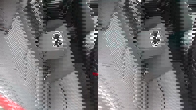 Used 2014 MAZDA MAZDA3 i Touring w/ Technology Package image 31