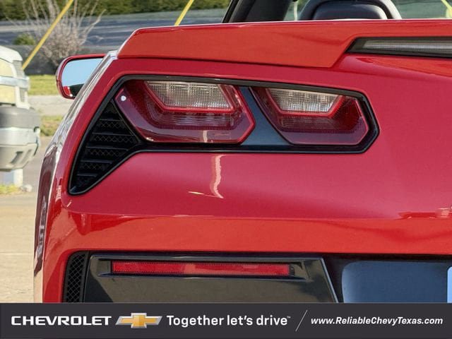 Used 2015 Chevrolet Corvette Stingray Convertible w/ 3LT Preferred Equipment Group image 10