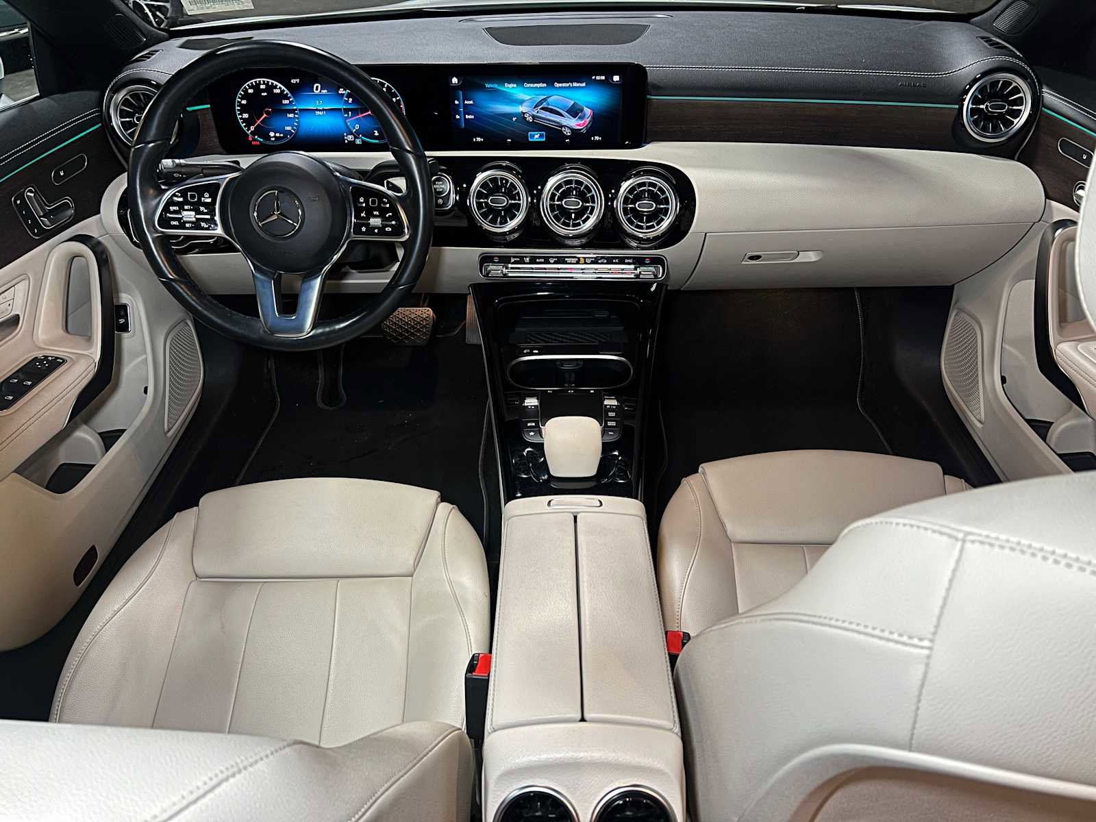 Certified 2023 Mercedes-Benz CLA 250 4MATIC image 39