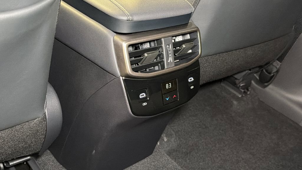 Certified 2025 Lexus RX 350 Premium w/ Accessory Package (A2) image 16